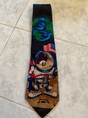 Looney TUNES Mania Tasmania Devil Astronaut 1996 Tie Vintage